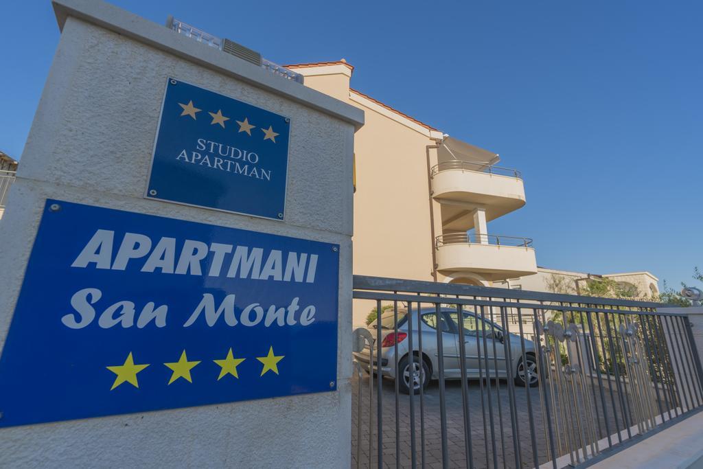 Apartments San Monte Podstrana Eksteriør billede